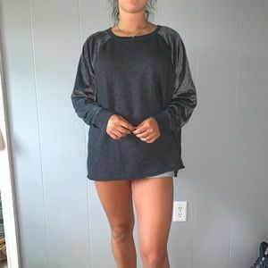 American Eagle Grey Sweater